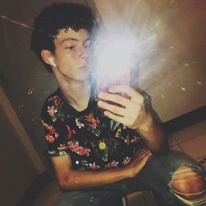 Meet your Posher, Andrew